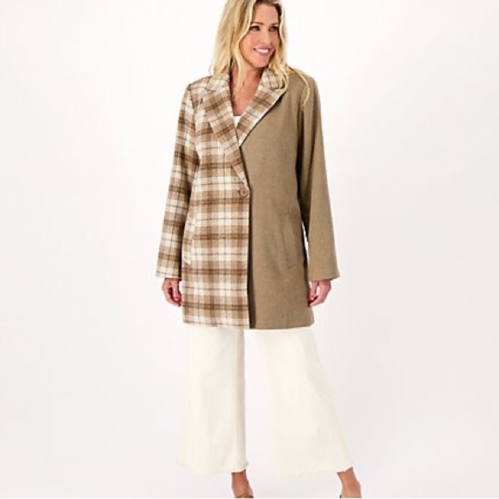Peace Love World Women's Jacket Relaxed T Plaid Coat Beige